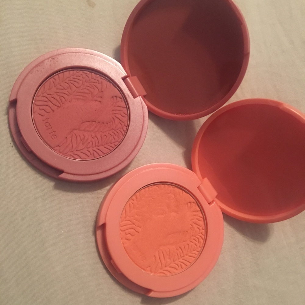 Mini holiday tarte blushes